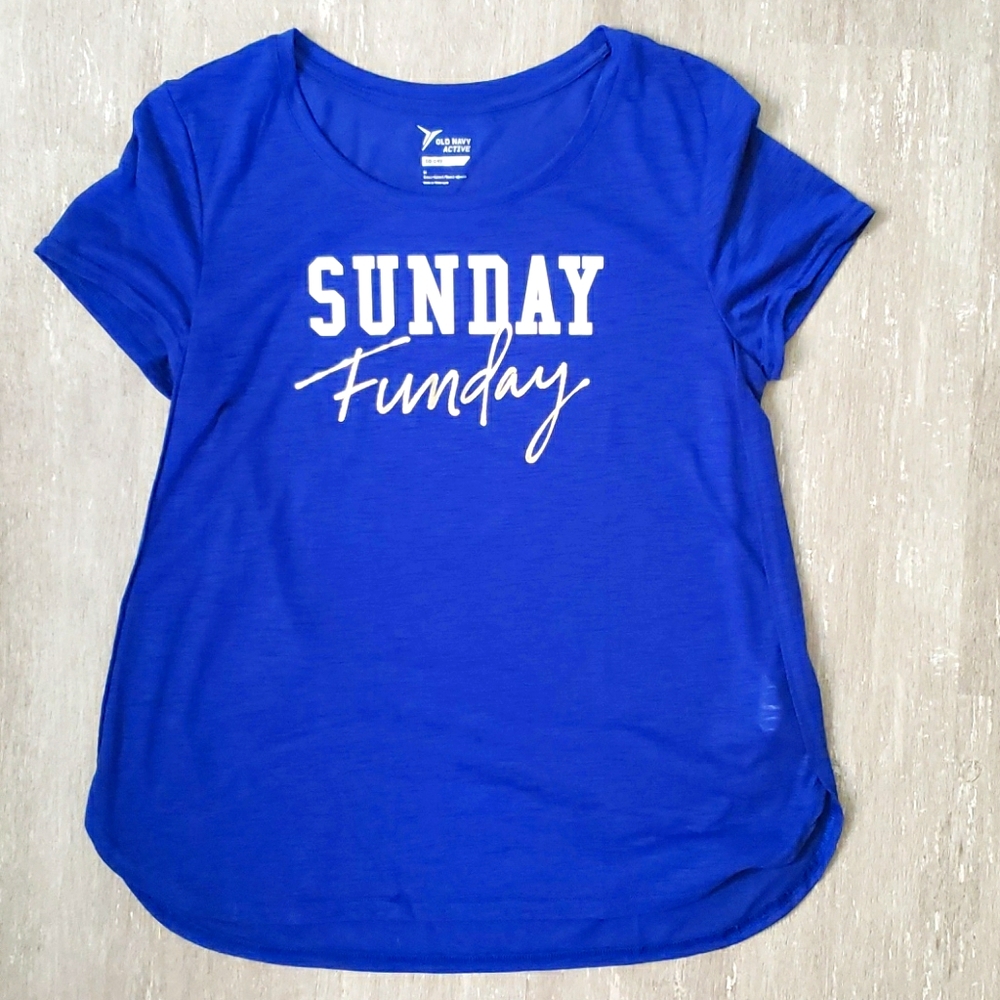 Old Navy Sunday Funday Tshirt